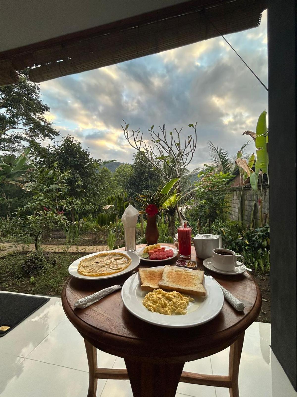 Buntera Homestay Sidemen サイドメン 部屋 写真